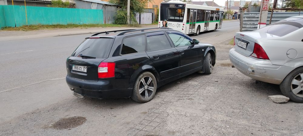 Продам ауди А 4 Б 6 2.5 TDI универсал
