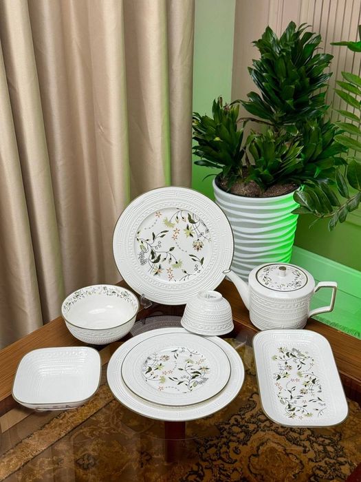 Фарфоровый сервиз на 6 персон от бренда La Dolce