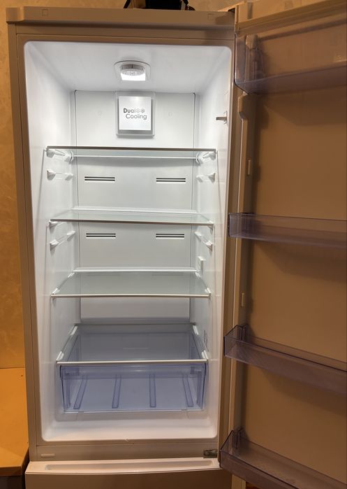 Холодильник beko