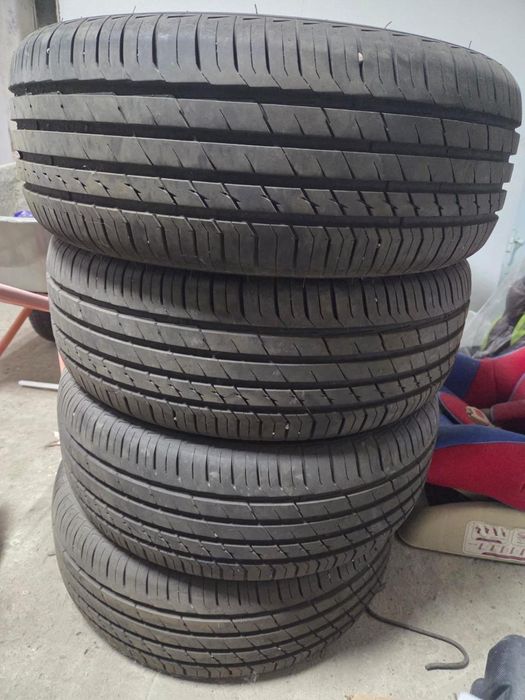 Продам шины Sailun R17