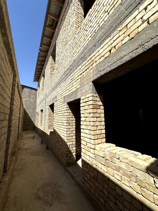 2-sotix uchaska sotiladi