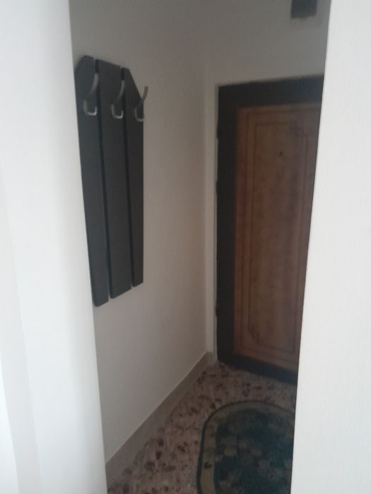 # Vând garsoniera #