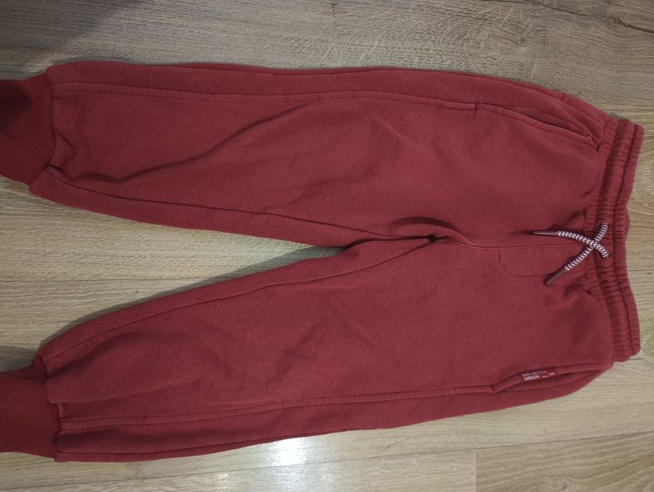 Set pantaloni 128 reserved