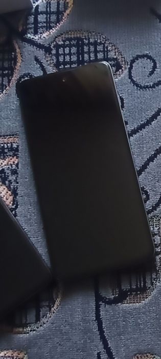 Продам телефон новый