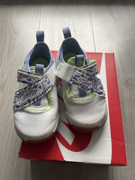 Adidasi Nike marimea 27