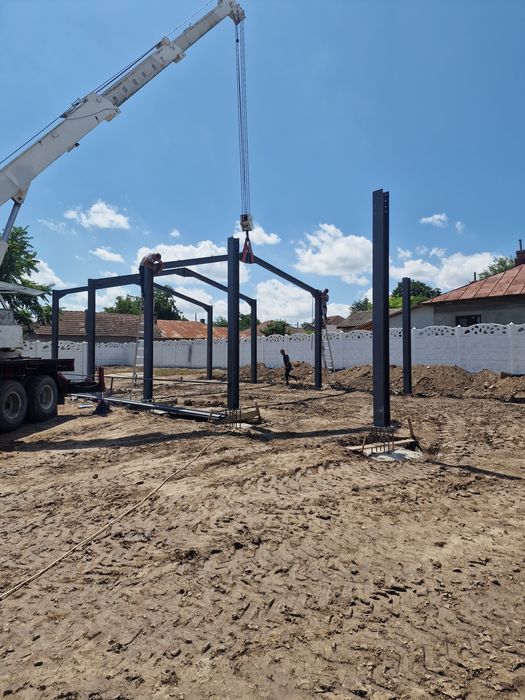 Vand structura metalica 8x24x4 metri.