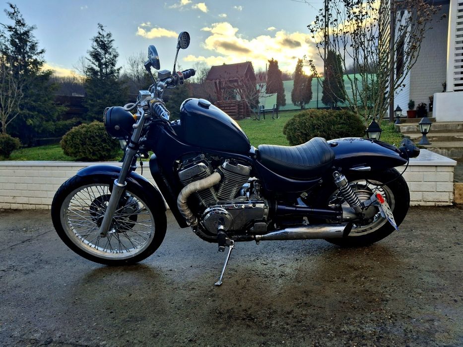 Suzuki Intruder 800 VS52A Custom