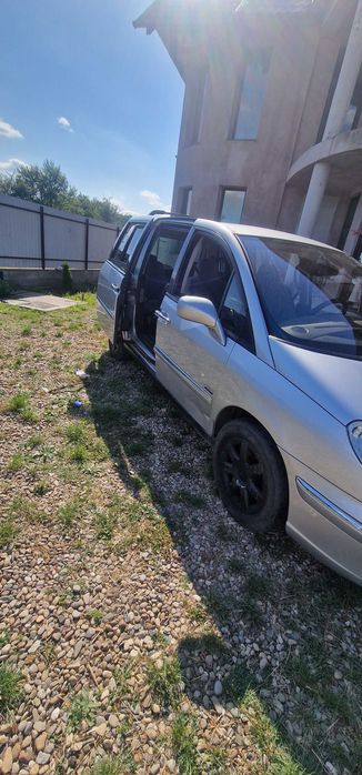 Peugeot 807 diesel 7 locuri cutie automata.