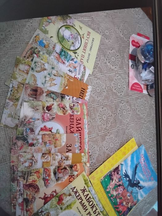 Продавам книги на супер цени