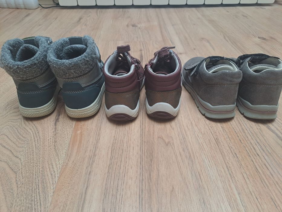 Обувки за момиче 26 номер