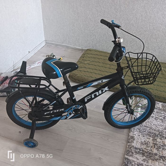 Детский велосипед на 4-8 лет.