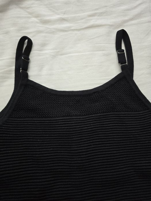 Guess корсет - топ,чисто  нов,оригинален