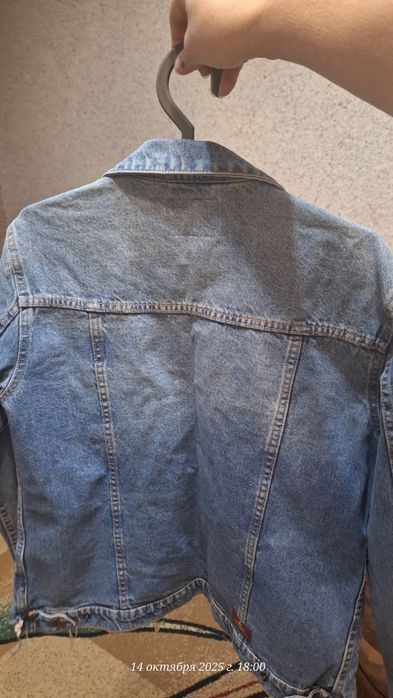 Джинсовая куртка