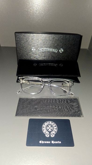 Chrome hearts очила