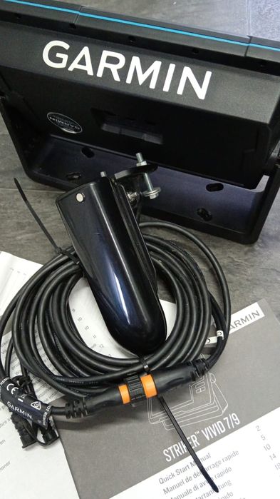 Продам эхолот,,striker Vivid-9sv