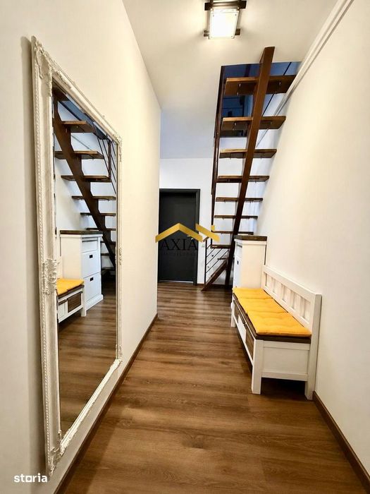 Apartament 2 camere decomandate 57 mp, pod 50 mp, boxa 18 mp, parcare!