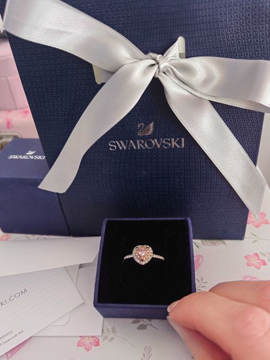 Пръстен Swarovski 2