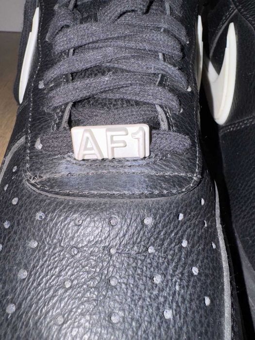 NikeAirForce 1 Ambush