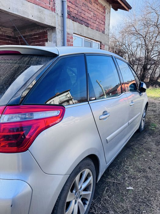 Ситроен ц4 пикасо.