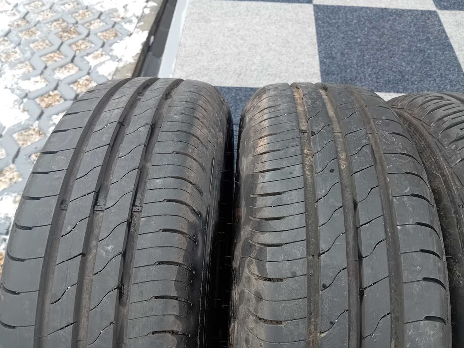 Roti vara Megane 3 , 5x114,3 R15 , anvelope 195 65 15 ca noi .