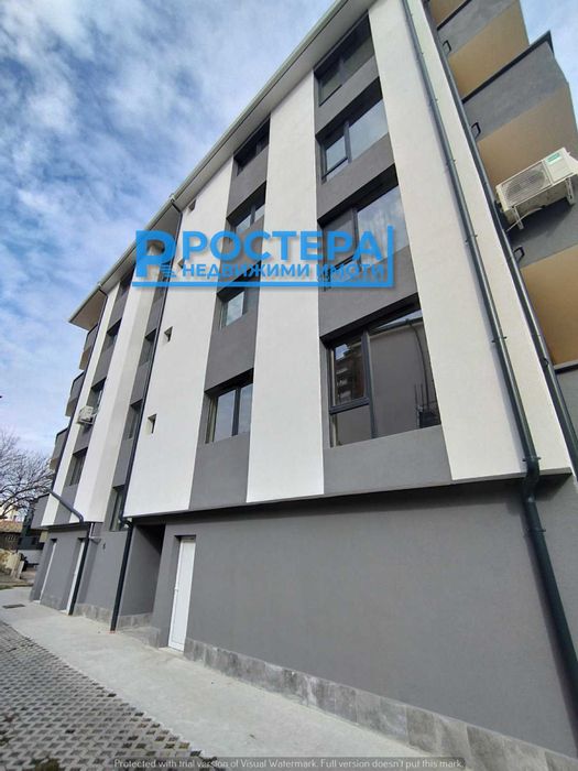 Продава се Тристаен апартамент в Търговище, Вароша - 82 кв.м за 840 €/кв.м - Снимка #1