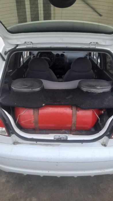 Matiz avtomishina sotiladi