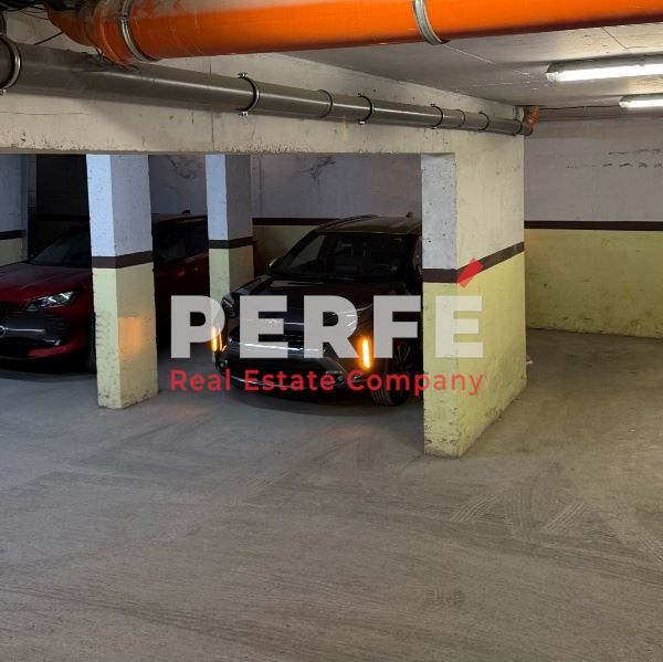 Продава се Четиристаен апартамент в Бургас, Център - 142 кв.м за 3662 €/кв.м - Снимка #10