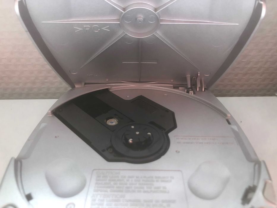 Дискмен sony  discman D-191