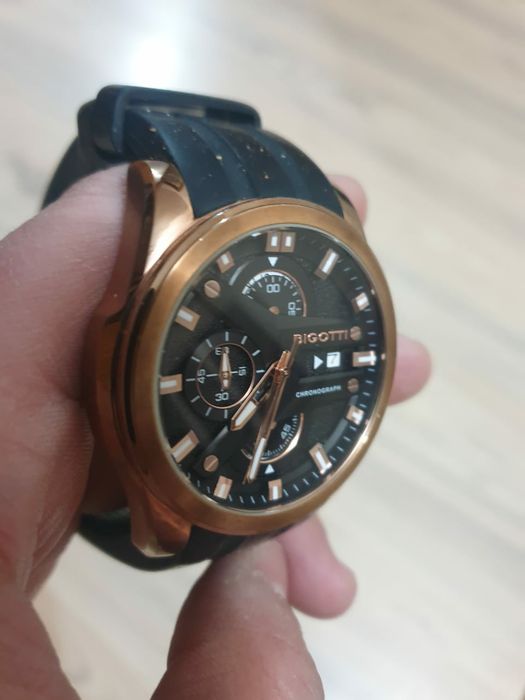 Продам срочно часы Bigotti Raffinato