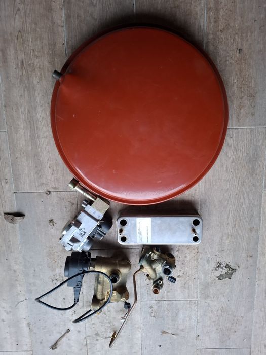 Piese de schimb ce se vede