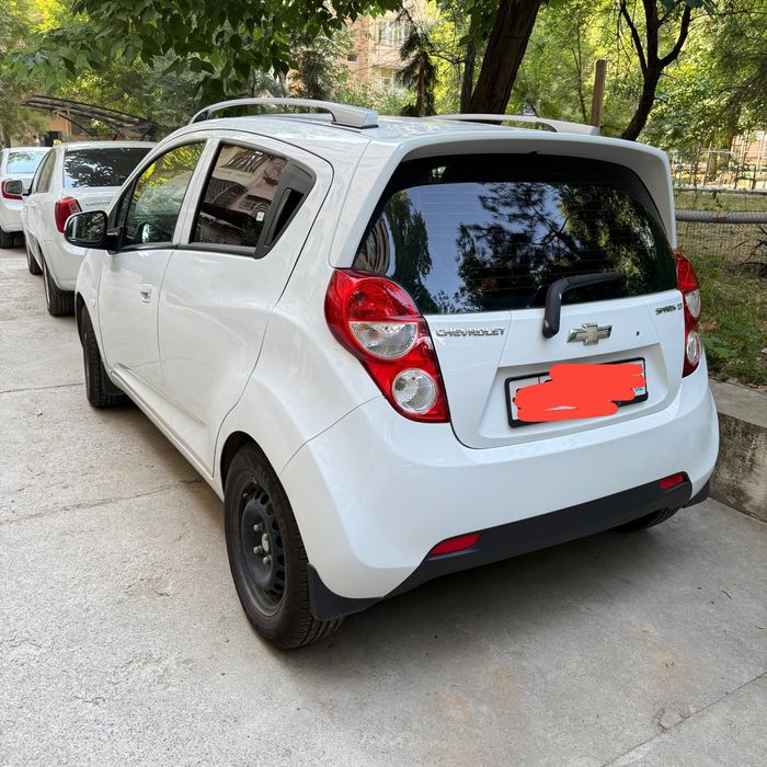 Spark 3 pozitsa oq jemchuk, Gaz , 2015, probeg 184 000,manitor,rul mal