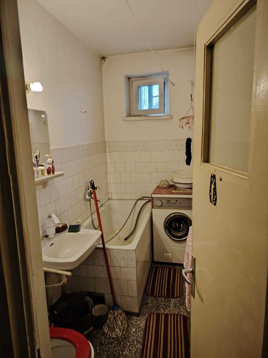 Apartament 3 camere izolare caramida in Dr Tr. Severin