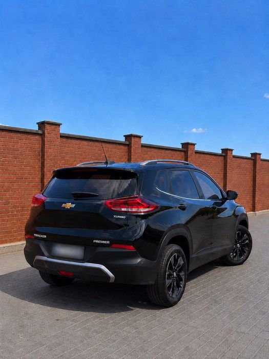 Продам свой Tracker Premier Plus 2024
