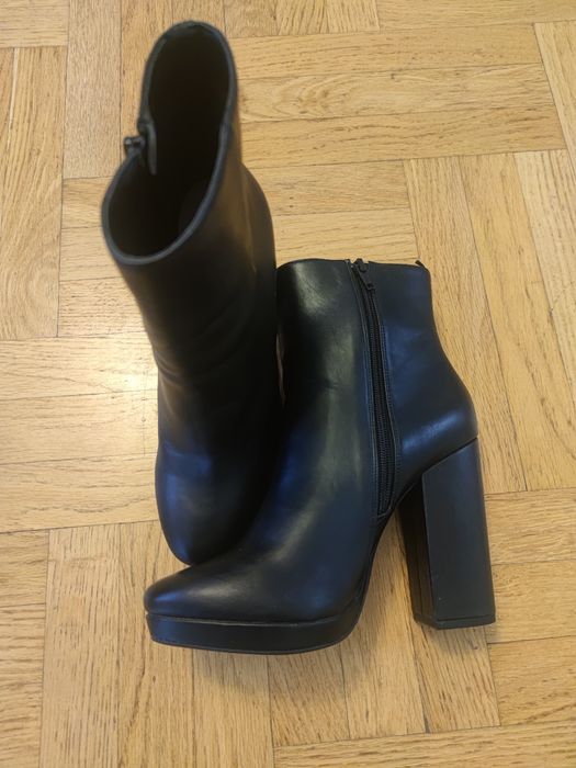 Дамски Боти Н&М Боти