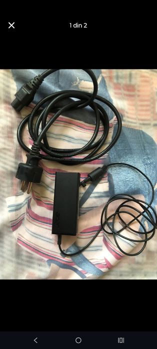 Încărcător laptop Acer 50 lei