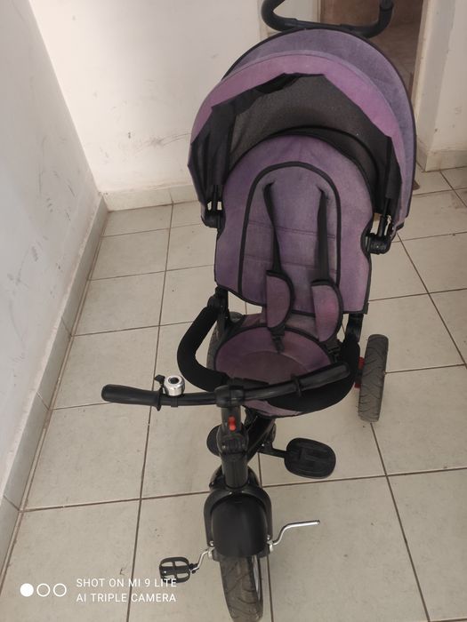 Tricicleta pentru copii