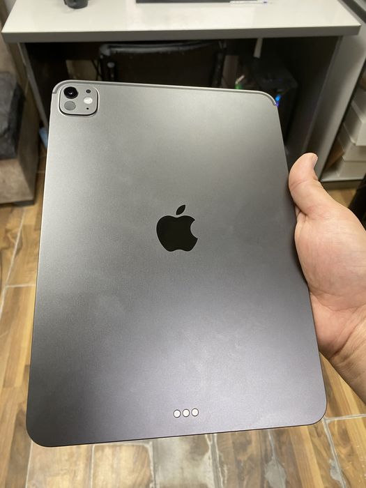 Ipad Pro M5  atigi 10 ta sikl