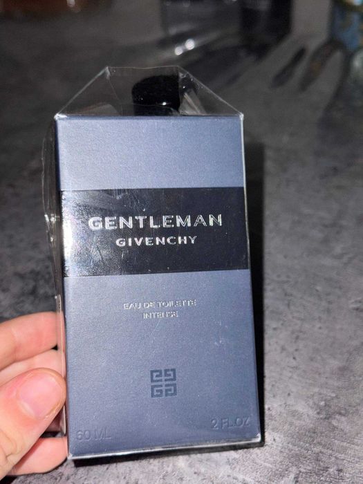 Givenchy Gentleman Intense
