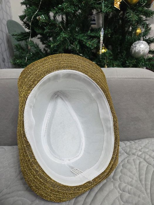 Новогодний шапка