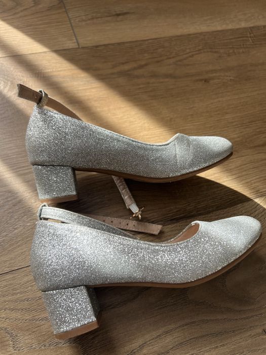 pantofi cu toc fetita marimea 30