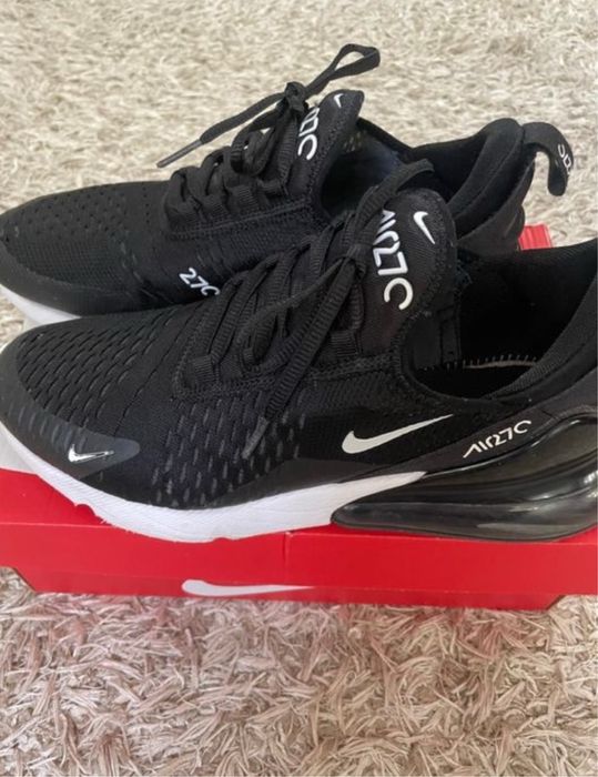 Nike Air Max 270 negri