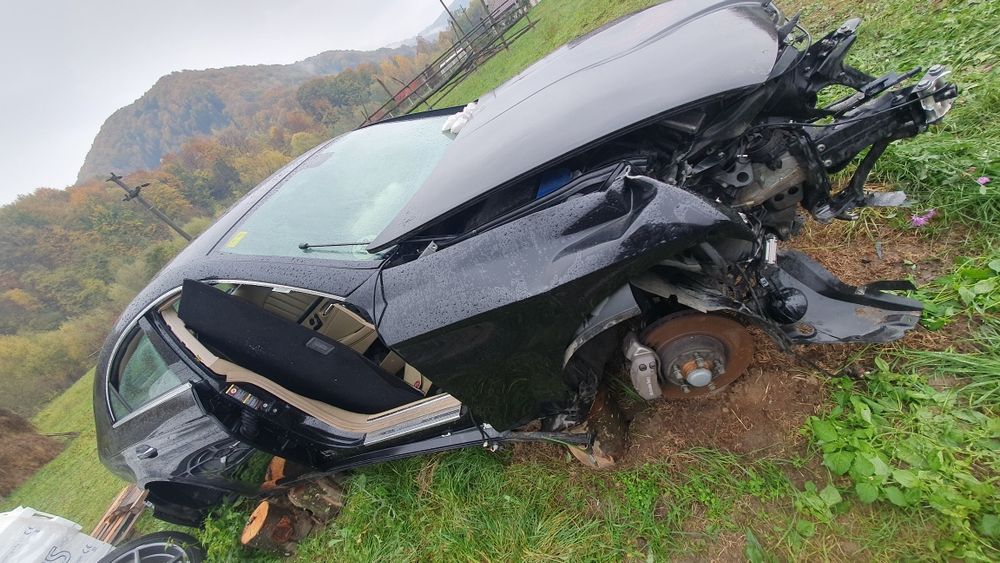 Mercedes  Cls 5000 se dezmembrează sau se vinde întreg