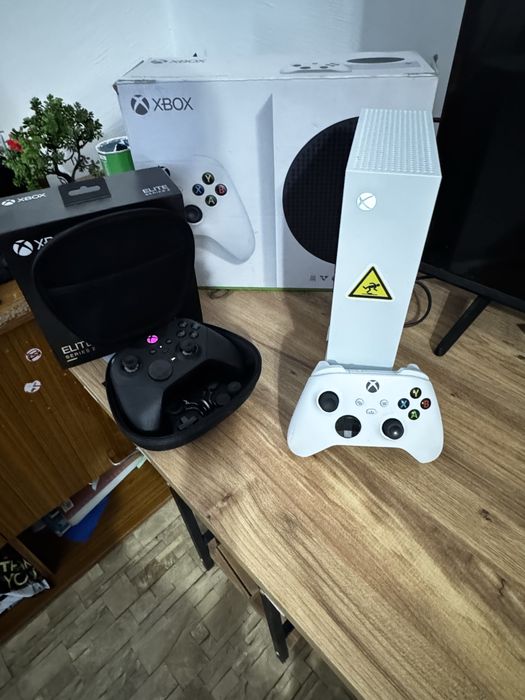 Продавам Xbox series s