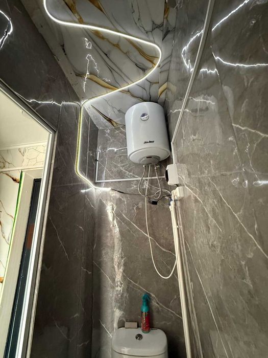 комната-1-комн.квартира 29 кв.м с санузлом, душем и кухней, с ремонтом