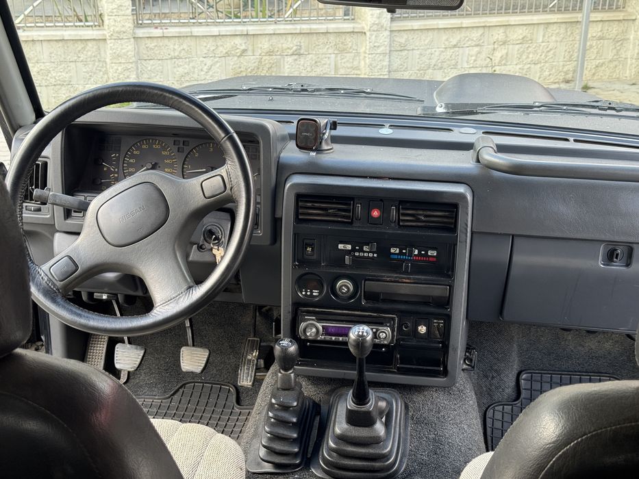 Nissan patrol y60  ( autoutilitara import spania )