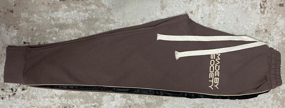 Vând compleu nou de bărbați Made by Society