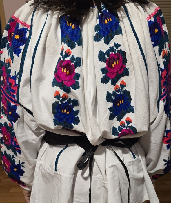 Ie autentica mărime mare