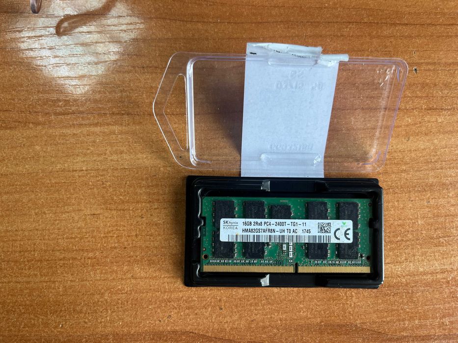 RAM за лаптоп 16GB DDR4 Hynix