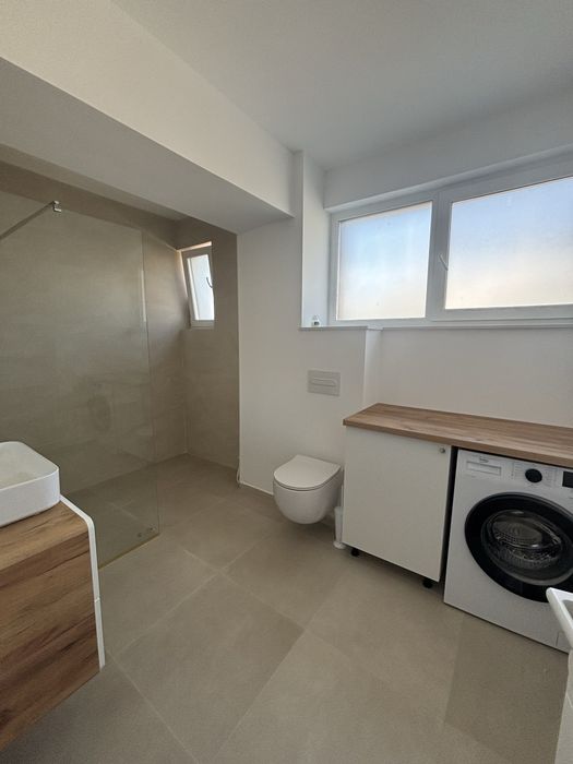 PF - Închiriez apartament 3 camere – Str. Stejarului, Florești