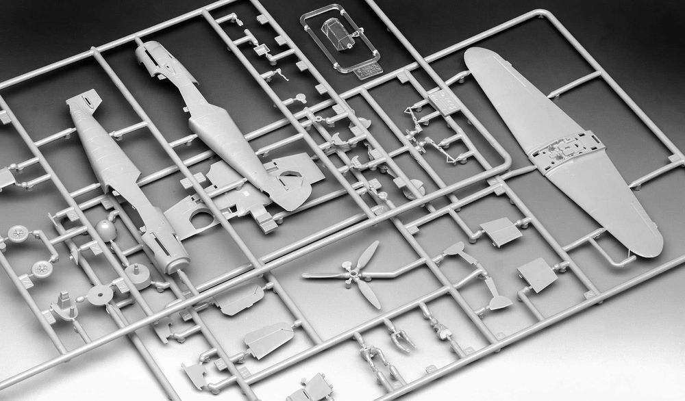 Сборная модель истребитель  MESSERSCHMITT Bf. 109F-2  масштаб 1:72